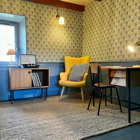 La Stuga, Cocooning Au Coeur Des Volcans Ludesse